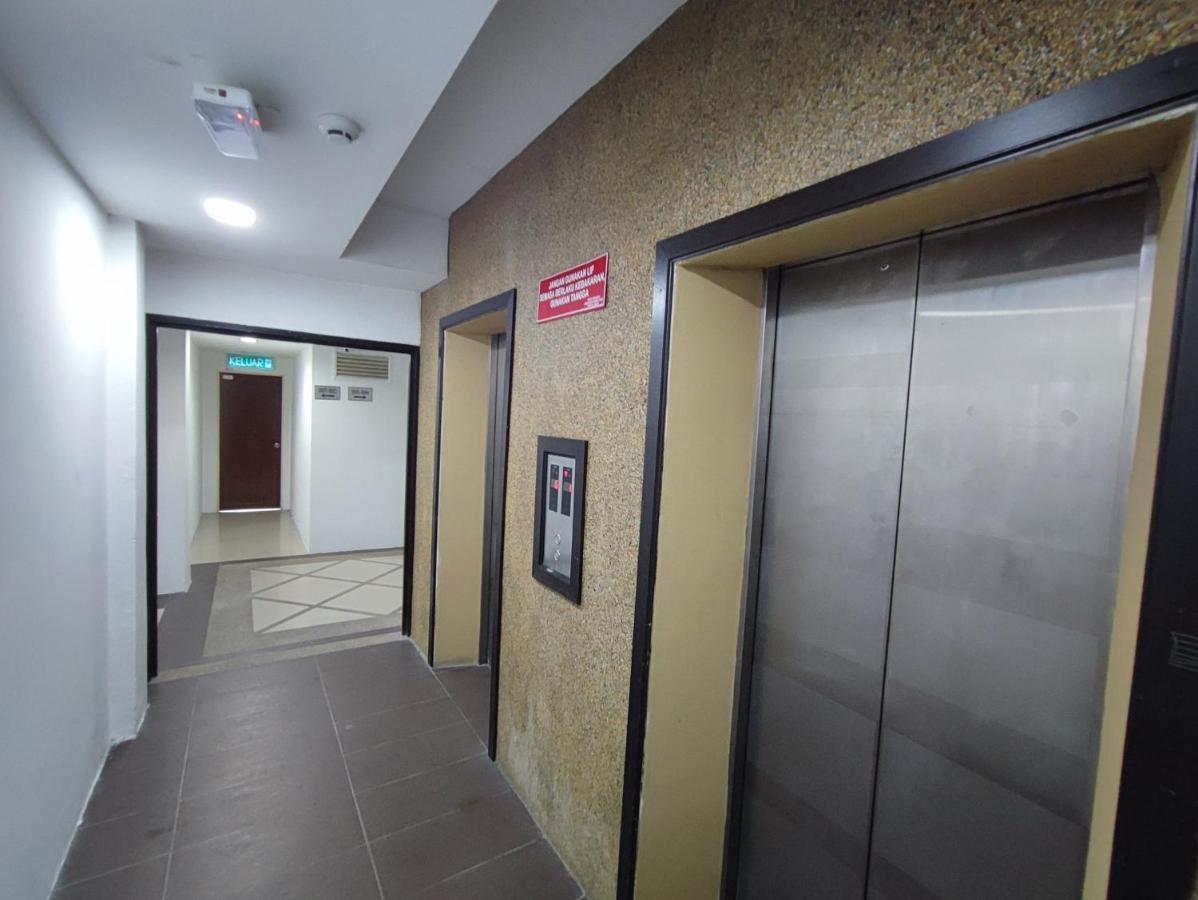 Khalifa Studio Apartment Kota Bharu - Private Exterior photo